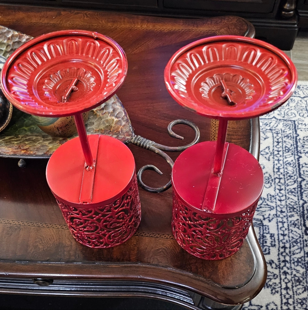Set of Two Metal Ornate Pedestal Large Candle Holder Marroon Dark Red EUC - Picture 7 of 10